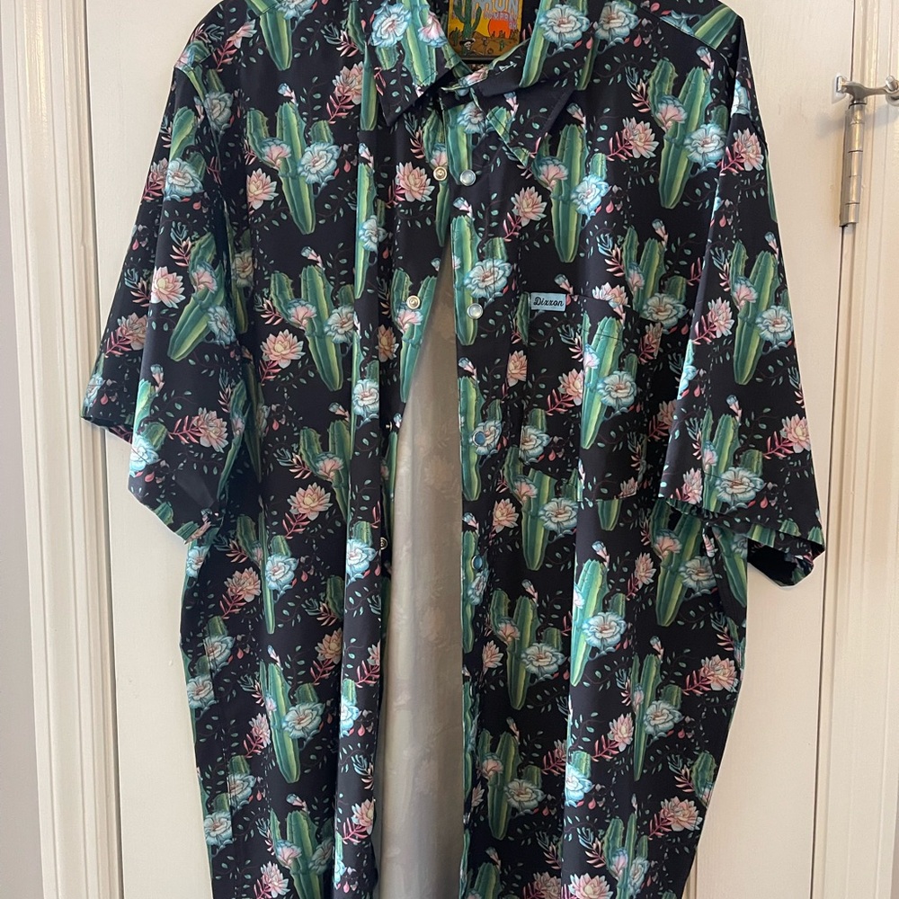 DIXXON Black and Green Cactus Print Casual Button Down Shirt